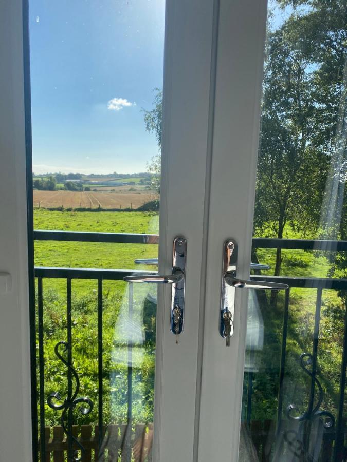 Wilkinson Farm Villa Blackrod Eksteriør billede
